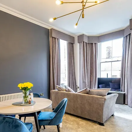 5 Rowntree House * York