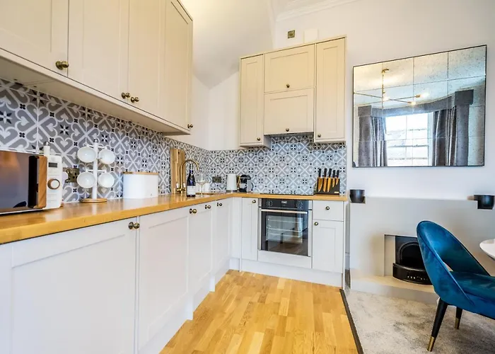 5 Rowntree House * York